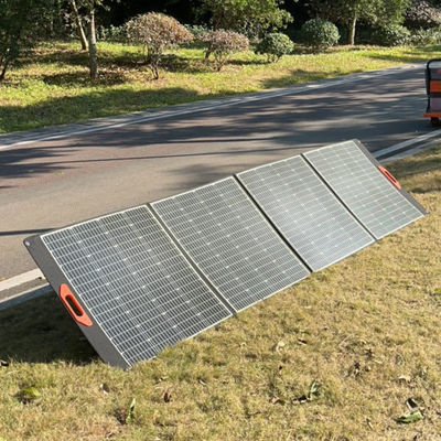 22.8% Conversion Efficiency and Foldable 200W Solar Panels for Outdoor RV Excursions