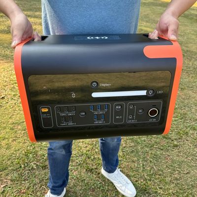 220V Household Portable Power Supply with High Power Output and Pure Sine Wave Inverter