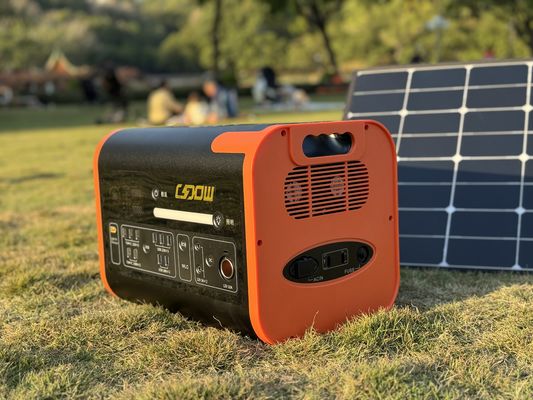Type-C Output Home and Camping Mobile Power Station About 25kg 2048wh Solar Generator