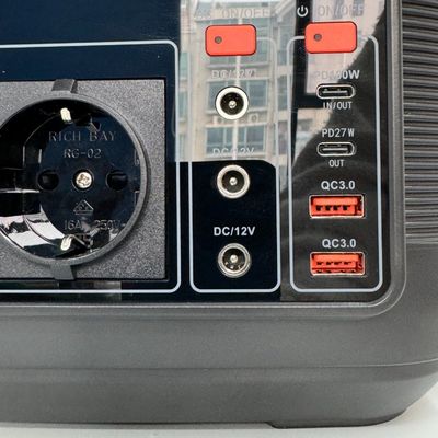 288wh Multifunctional Solar Power Station with 576wh Nominal Capacity and 600W Charging