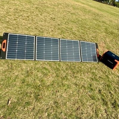 2200W Solar Generator Portable Power Station for AC/DC/PV Charging and Large Capacity