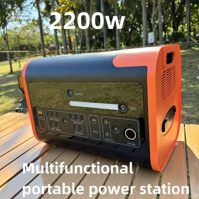 2200W Solar Generator for Fast Charging and Wireless Charging in Emergency Situations