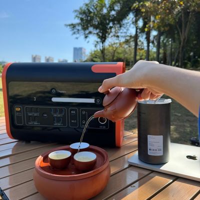 AT22 800W Solar Charging Mobile Power Station for Fast Charging and Silent Operation