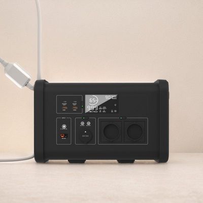 Solar Input 18V/6A Max Multi-Function Portable Power Station 700W for Camping