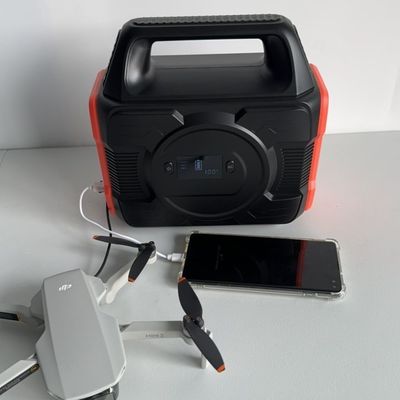 Outdoor Lithium Batteries Energy Storage Battery 300W Portable Power Station with MPPT