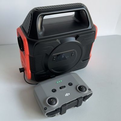 300W/110/220V-50Hz/60Hz Portable Solar Power Station with Standby Power Function
