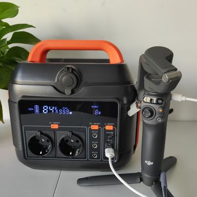 600W Battery Backup Solar Generator for Outdoor Camping and Emergency Power Station