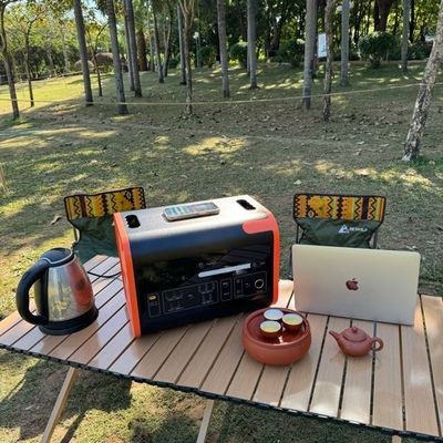15W Wireless Charging Portable Power Station with Large Capacity and Customizable Options