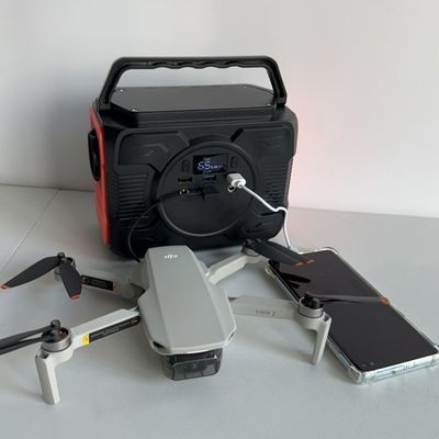 200W AC Output Portable Solar Power Station 110/220V-50Hz/60Hz 173wh Lithium Battery