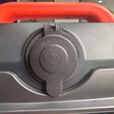 110V/220V Support Portable Power Station with 600W/1500W Output and DC Output 12-13V 10A