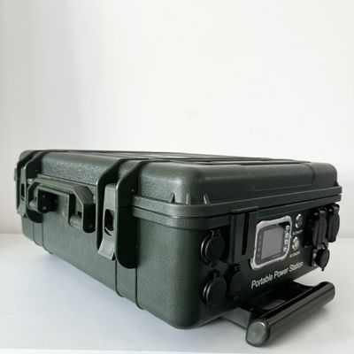 Power Output 3000W Solar Energy Storage Power Station with Portable Pull Rod Design