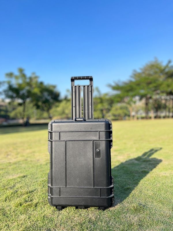 4000W Portable Power Station Lithium Iron Phosphate Battery LT-40 Model NO. 42kg