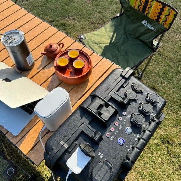 Portable Energy Storage Lithium Battery Power Bank for Camping and Home Charging Station