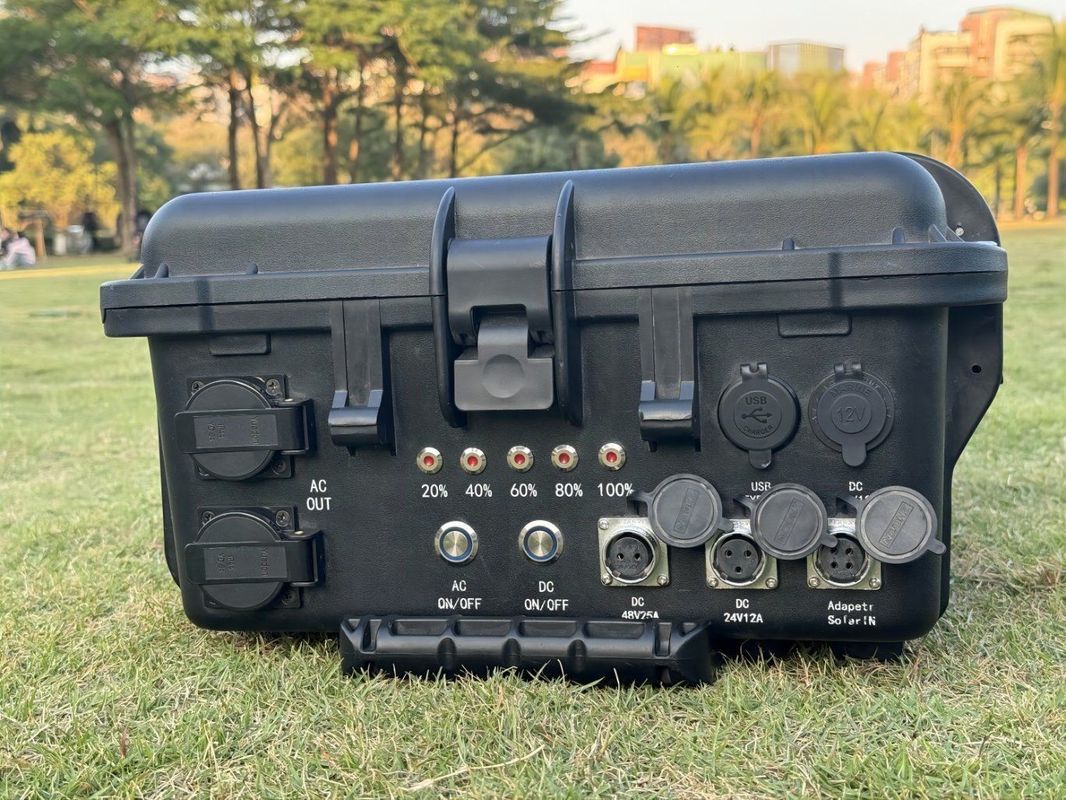 3000W Solar Portable Generator AC Pure Sine Wave Output and ABS Alloy Shell Material