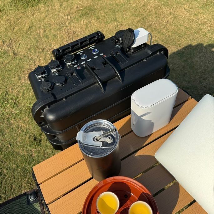 Outdoor Wear-Resistant Portable Power Output 5000W Peak Power 8000W USB/Type-C 18W Max
