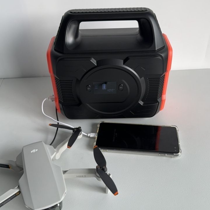 Outdoor Lithium Batteries Energy Storage Battery 300W Portable Power Station with MPPT