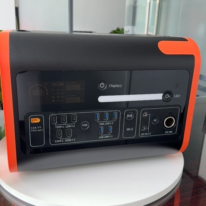 Large Capacity Outdoor Emergency Power Station 2200W 2048wh 40ah with USB 12W*3/18W*2