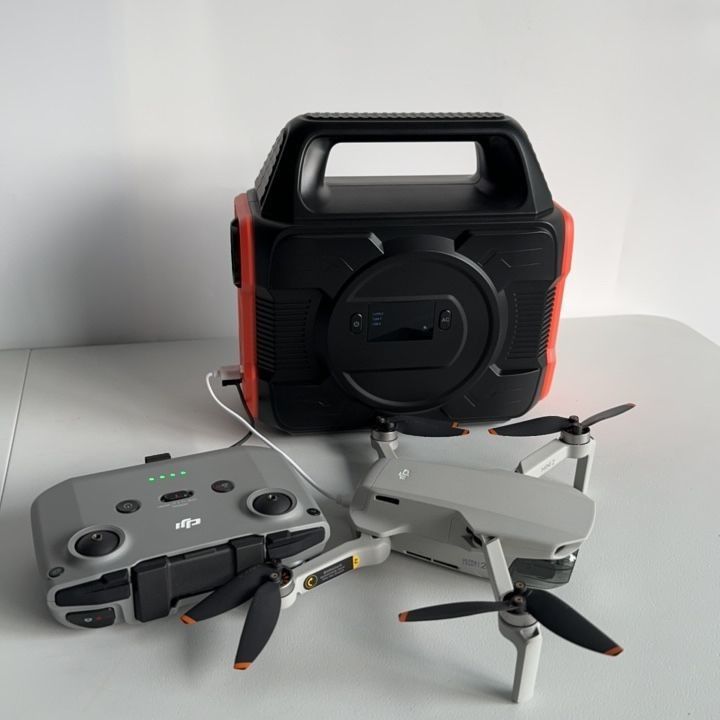 288wh/14.4V/20ah/80000mAh Battery Capacity Portable Solar Generator for Outdoor Camping