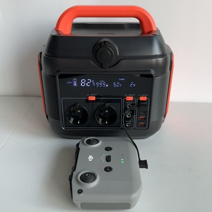 576wh/600W LiFePO4 Rechargeable Battery Portable Power Station Ideal for Outdoor Home