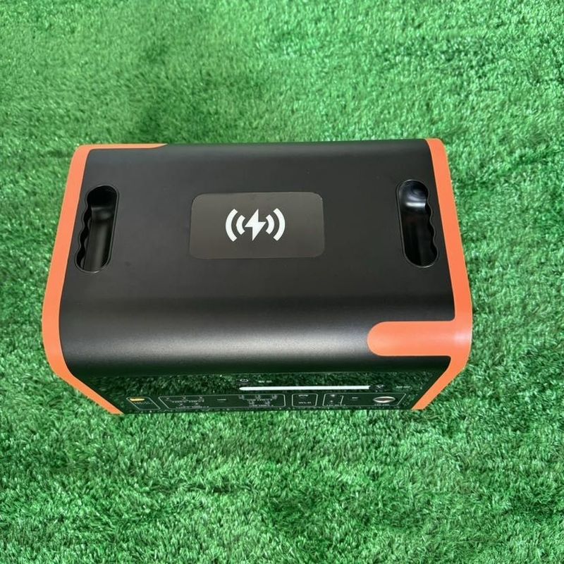 LiFePO4 2200W Wireless Charging Portable Solar Generator for Outdoor Emergency Power Station