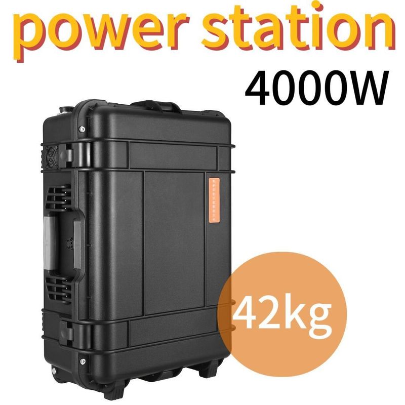 Outdoor Emergency 3000W Portable Solar Power Station with and 220V±5% AC Output Voltage