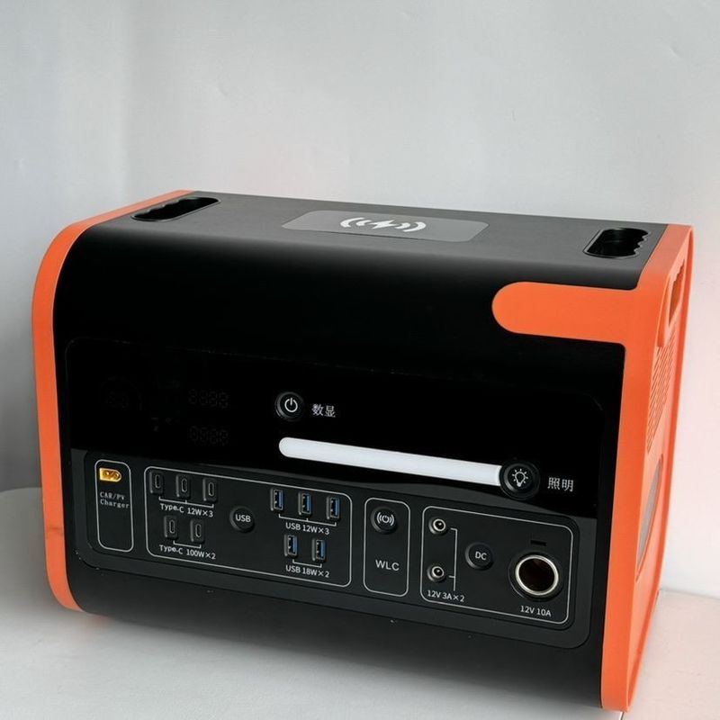 2200W Constant Power Output 4000W Drive LiFePO4 Solar Generator for Outdoor Charging