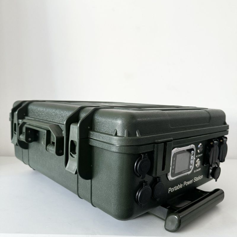 DC58.8V 3000W 6000W 7000W Portable Solar Wind Power Station with LiFePO4 Battery